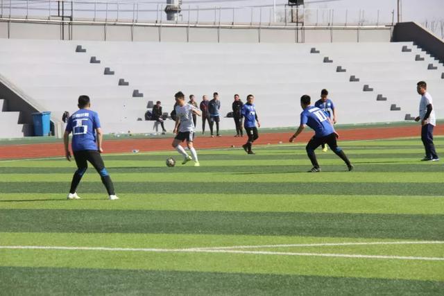  草根足球遍地开花，全民参与热情高涨