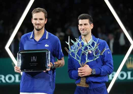  双冠王志在三连冠，全员备战进入冲刺阶段  